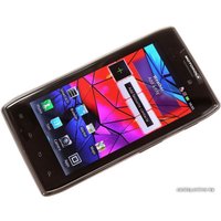 Телефон Motorola RAZR MAXX