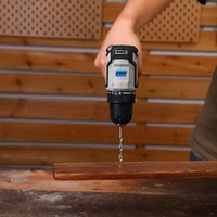 Дрель-шуруповерт Deko Sharker 20V PRO 084-1035 (с 2-мя АКБ, кейс)