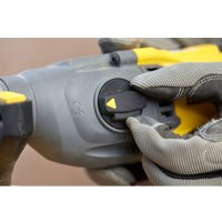 Перфоратор Stanley SFMCH900B (без АКБ)