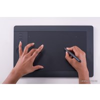 Графический планшет Wacom Intuos Pro Medium (PTH-651)