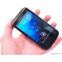 Телефон Alcatel One Touch 993D