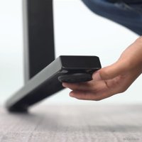 Стол для работы стоя ErgoSmart Manual Desk Compact 1360x800x36 мм (альпийский белый/черный)