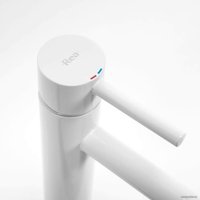 Смеситель Rea Lungo B4401 (белый)