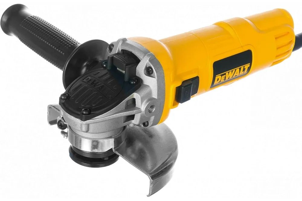 

Угловая шлифмашина DeWalt DWE8200