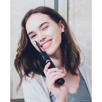 Электрическая зубная щетка Fairywill P11 (черный, 8 насадок)