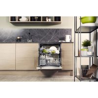 Встраиваемая посудомоечная машина Hotpoint-Ariston HIC 3B+26