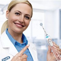 Электрическая зубная щетка Oral-B Genius X 20000N D706.515.6X (золотистый)