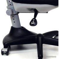 Детское ортопедическое кресло Comf-Pro Conan (белый/фисташковый чехол)