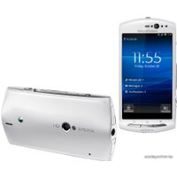 Телефон Sony Ericsson Xperia neo V MT11i