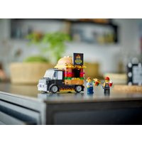 Конструктор LEGO City 60404 Бургер-грузовик