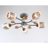 Припотолочная люстра Ambrella light Traditional TR3033233