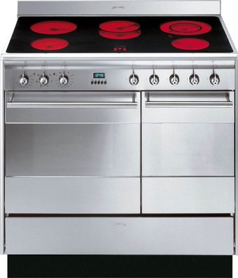 Smeg SUK92CMX9