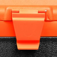 Термобокс БИОСТАЛЬ CB-G-K 45л (черный/оранжевый)