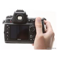 Зеркальный фотоаппарат Nikon D700 Body