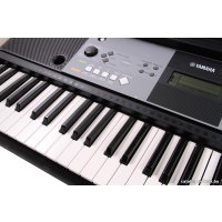 Синтезатор Yamaha PSR-E233