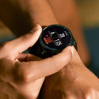 Умные часы Amazfit Active Max (черный)