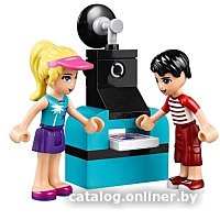 Конструктор Bela Друзья. Парк развлечений. Фургон с хот-догами 10559