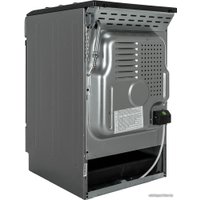 Кухонная плита Indesit IS5M5CCX/RU