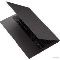 Ноутбук 2-в-1 Samsung Galaxy Book2 Pro 360 13.3 NP930QED-KA1HK