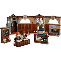 Конструктор LEGO Harry Potter Замок Хогвартс. Урок заклинаний 76442