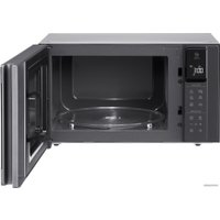 Микроволновая печь LG MW25R95CIS