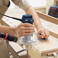 Кромочно-петельный фрезер Bosch GKF 600 Professional (060160A100)