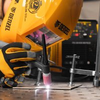 Сварочный инвертор Denzel ITIG-200 ACDC Mix Pulse