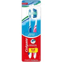Набор зубных щеток Colgate Тройное действие (2 шт)