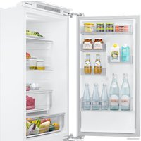 Холодильник Samsung BRB26713EWW/EF