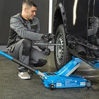 Подкатной домкрат Stels 51139 3т