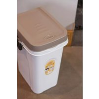 Контейнер для корма Stefanplast 98551 7л (белый) в Витебске