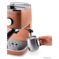Рожковая кофеварка DeLonghi ECI 341.CP