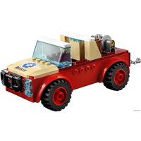 Конструктор LEGO City 60301 Спасательный внедорожник для зверей