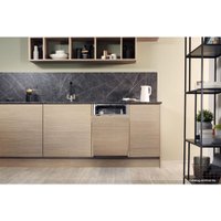 Встраиваемая посудомоечная машина Hotpoint-Ariston HSIC 3T127 C