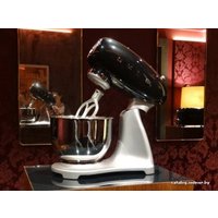 Планетарный миксер Smeg SMF01BLEU
