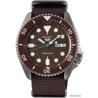 Наручные часы Seiko 5 Sports SRPD85K1