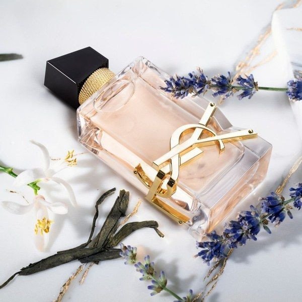 

Туалетная вода Yves Saint Laurent Libre EdT (50 мл)