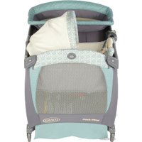 Манеж-кровать Graco Pack'n Play Playard with Cuddle Cove Rocking Seat
