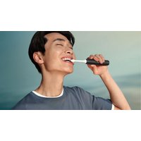 Электрическая зубная щетка Philips Sonicare 2100 HX4021/02