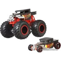 Набор Hot Wheels Monster Jam GRH81/GRH82