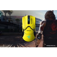 Игровая мышь Razer Viper Ultimate Cyberpunk 2077 Edition