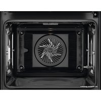 Электрический духовой шкаф Electrolux EOB7S31V