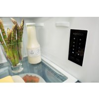 Четырёхдверный холодильник Gorenje NRM8182MX