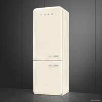 Холодильник Smeg FAB38LCR5