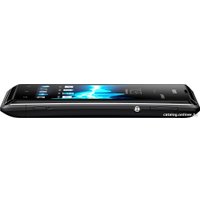 Телефон Sony Xperia E
