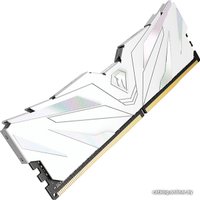 Оперативная память Netac Shadow II White 2x8ГБ DDR4 3600 МГц NTSWD4P36DP-16W