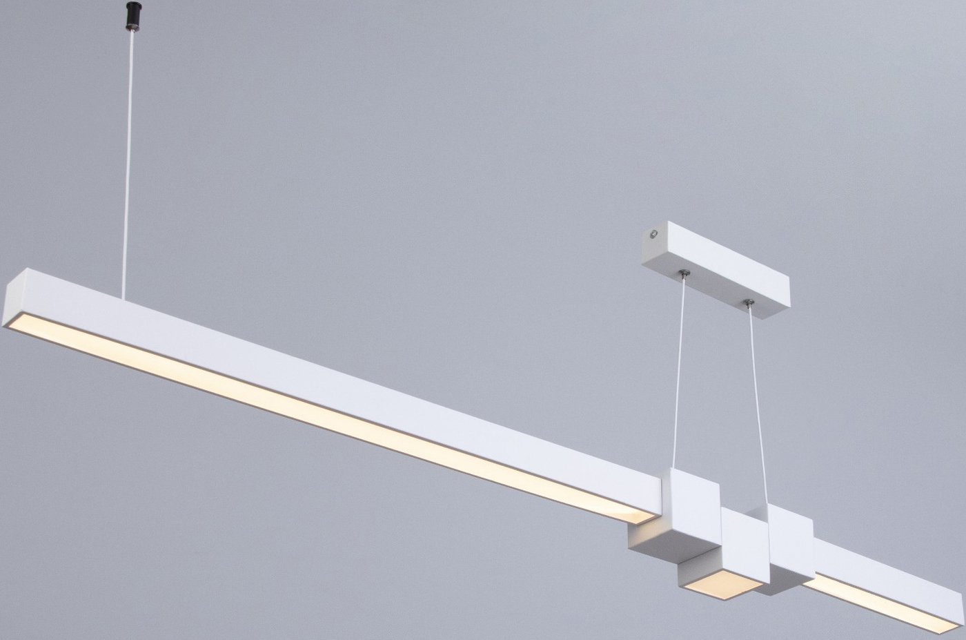 

Подвесная люстра BayerLux Наоми 9937137 (белый)