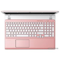 Ноутбук Sony VAIO SVE15124CXP