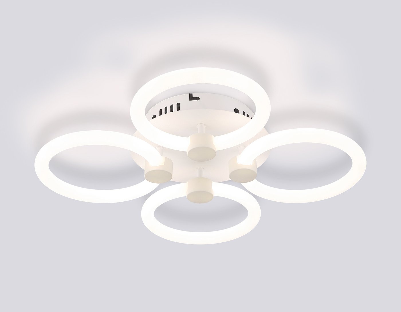 

Припотолочная люстра Ambrella light FA3808/4 WH