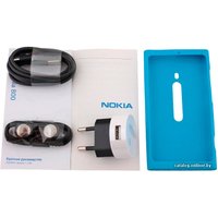 Телефон Nokia Lumia 800